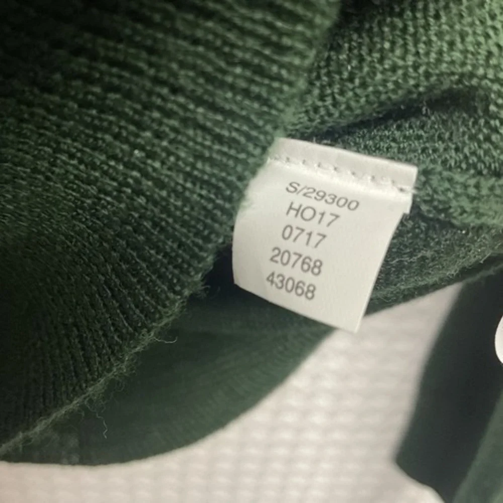 NWOT Charter Club Green Long Sleeve V-Neck Sweater Men Medium China Wool/Acrylic